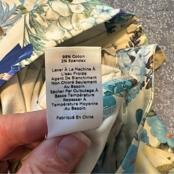 Talbot’s Skirt Pleated Floral Print Feminine Fairy Forest Blue & Cream Size 8P - Picture 6 of 10